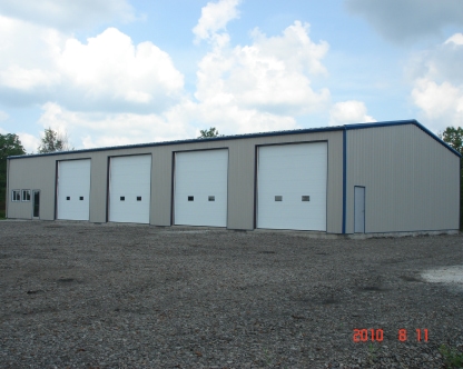 How Long Do Prefab Metal Buildings Last? Durability, Materials, and Maintenance